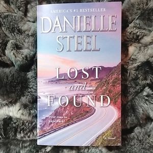 LOST AND FOUND by Danielle Steel ✨